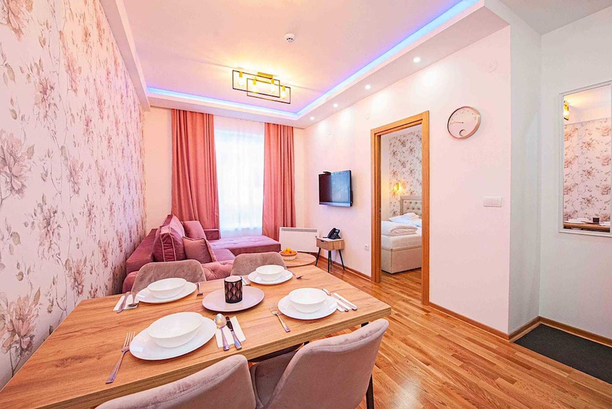 Apartmani Kraljevi Cardaci كوباونيك المظهر الخارجي الصورة