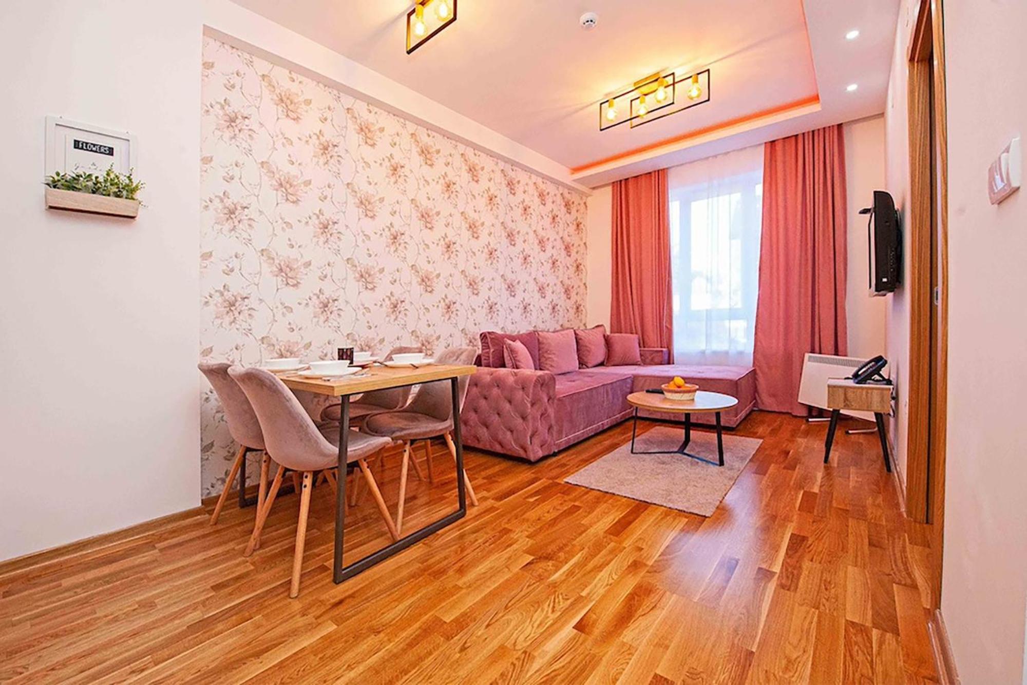 Apartmani Kraljevi Cardaci كوباونيك المظهر الخارجي الصورة